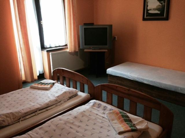 Penzion Tatry Poprad Exterior foto