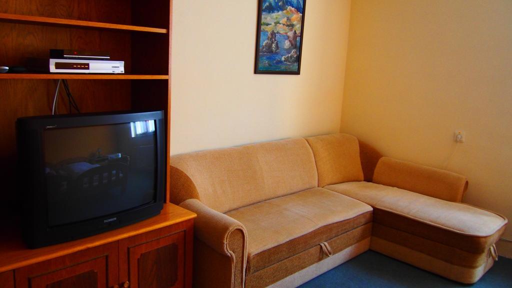 Penzion Tatry Poprad Zimmer foto