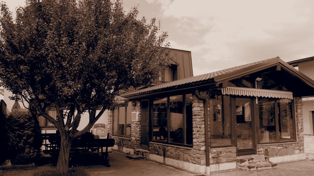 Penzion Tatry Poprad Exterior foto